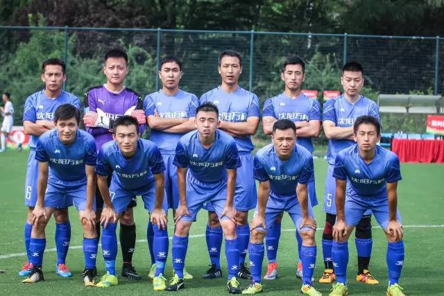 徐杰22+13广东胜同曦 阿不都16+7新疆胜天津